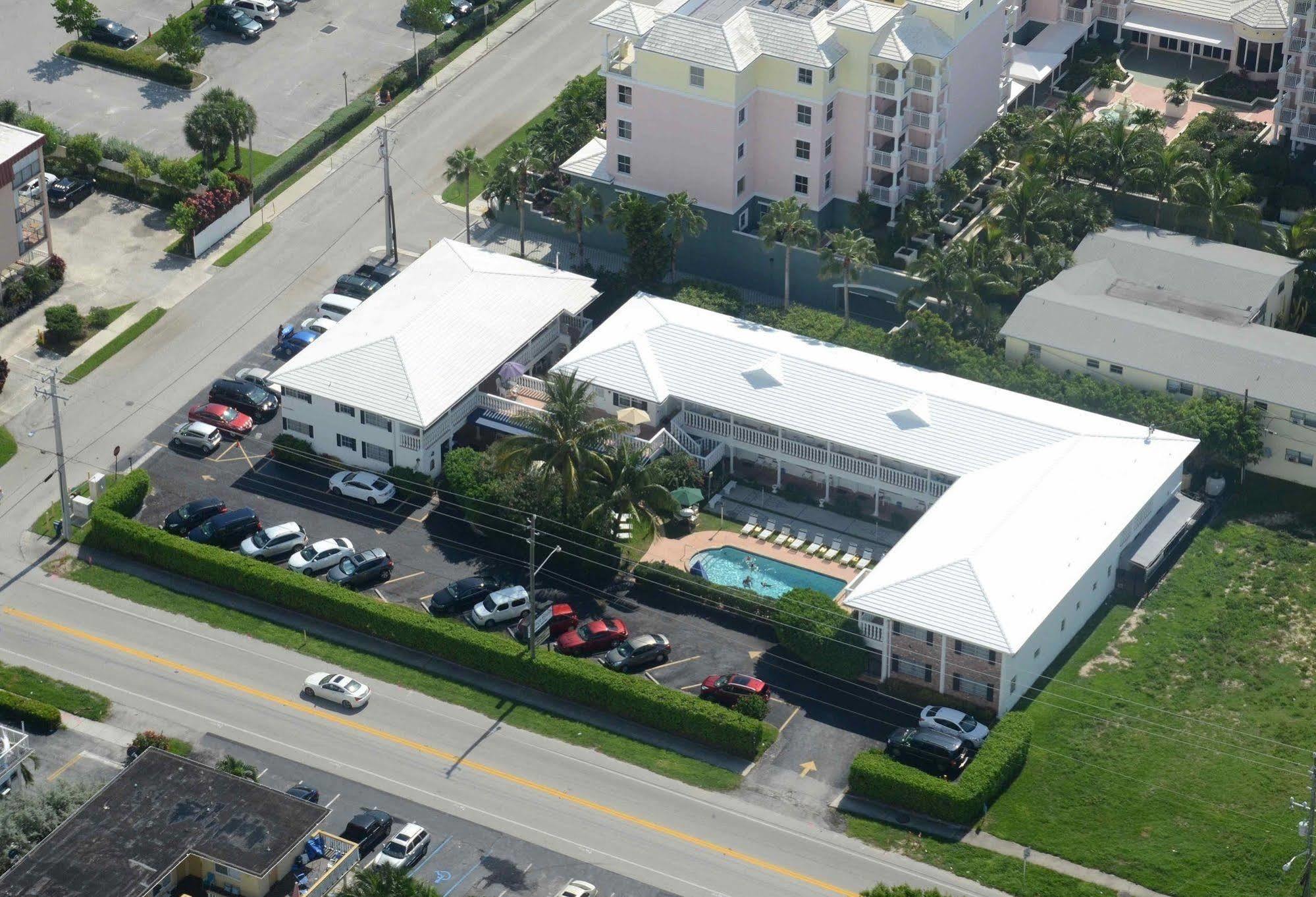 Carriage House Resort Deerfield Beach Eksteriør bilde
