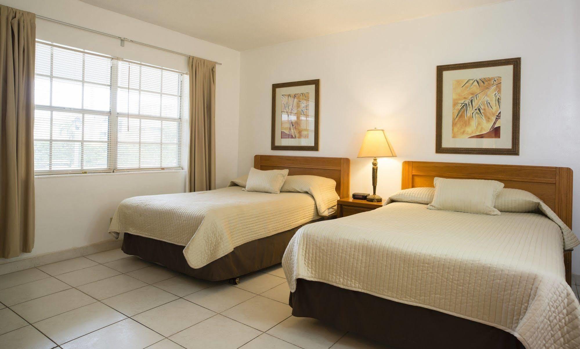 Carriage House Resort Deerfield Beach Eksteriør bilde